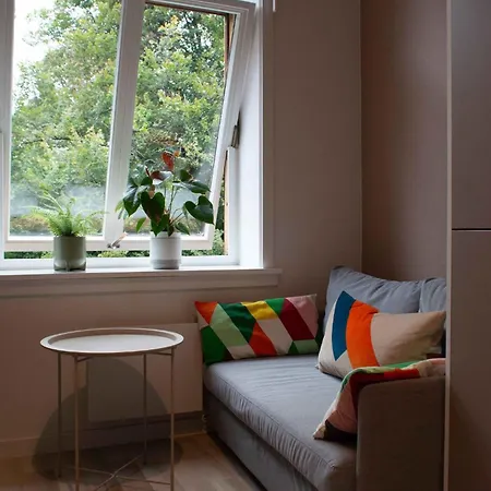 & Modern 2br Apt, 4min Subway To Apartment Oslo