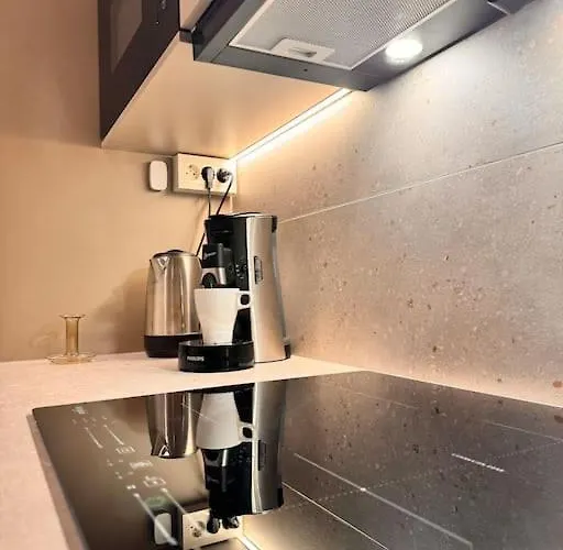 Apartament & Modern 2br Apt, 4min Subway To *