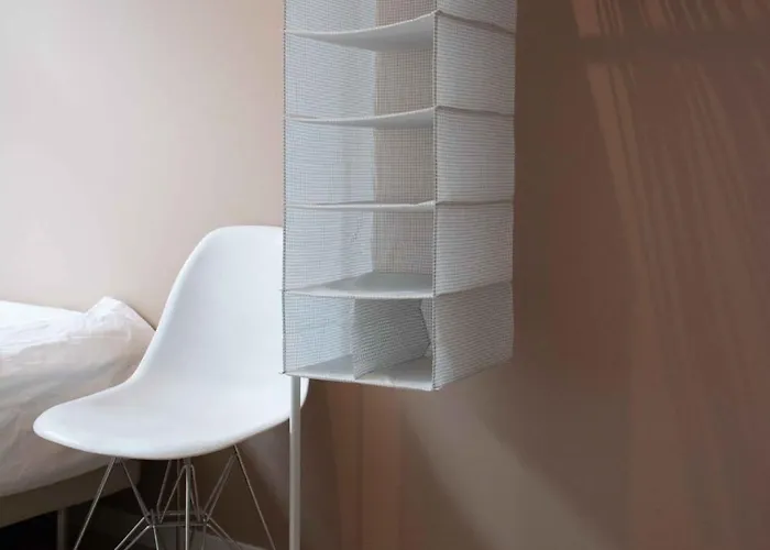 & Modern 2br Apt, 4min Subway To * Oslo